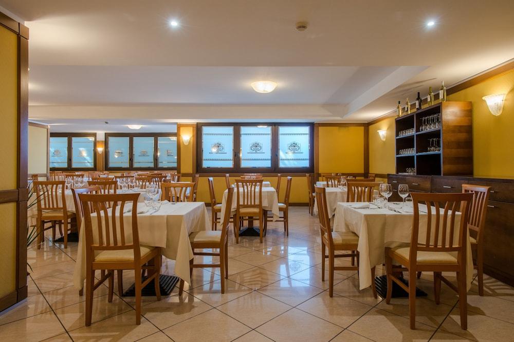 Hotel The Brand Рим Екстер'єр фото
