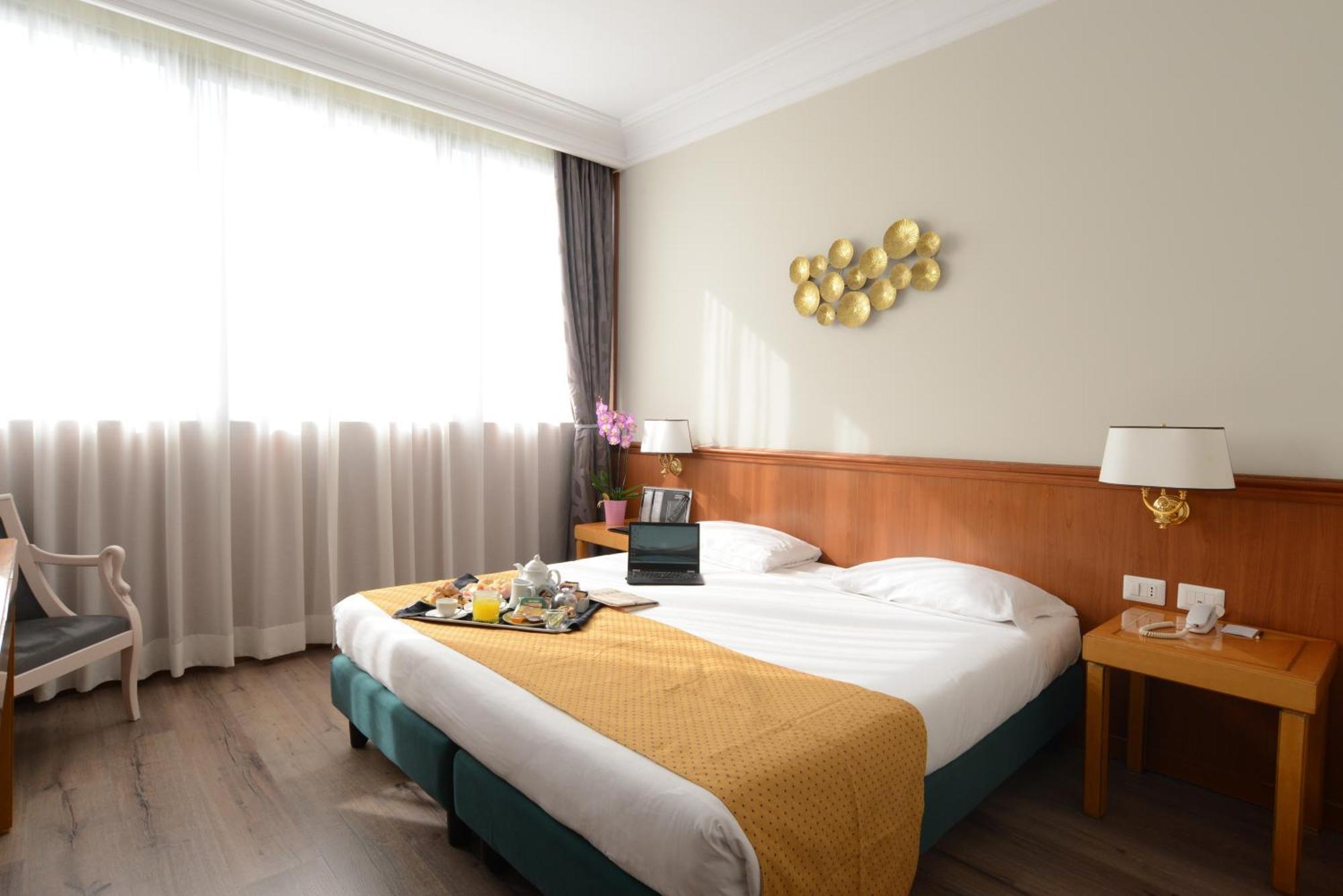 Hotel The Brand Рим Екстер'єр фото
